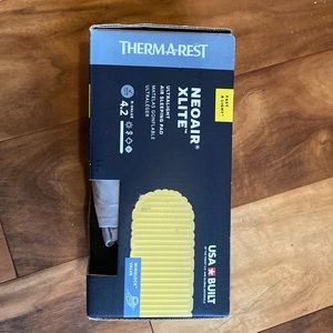 Therm-a-Rest Neoair Xlite ultralight air sleeping pad